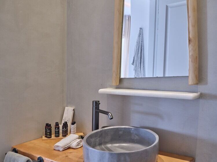 オーシャンビュージュニアスイート, Mythic Paros , Adults Only