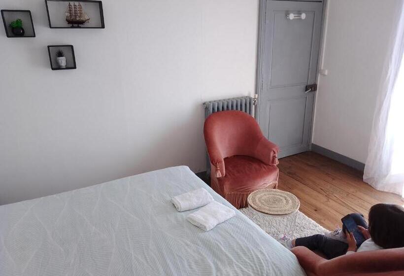 スタンダードルーム, La Chaloupe 4