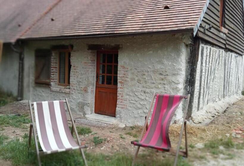 منزل غرفة نوم واحدة, Les Chambres De Troussay