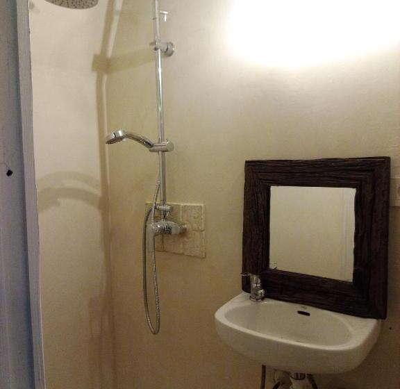 منزل غرفة نوم واحدة, Les Chambres De Troussay