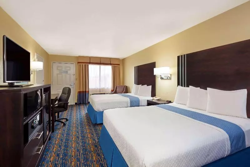 Bisneshuone, Days Inn By Wyndham Seaworld Lackland Afb