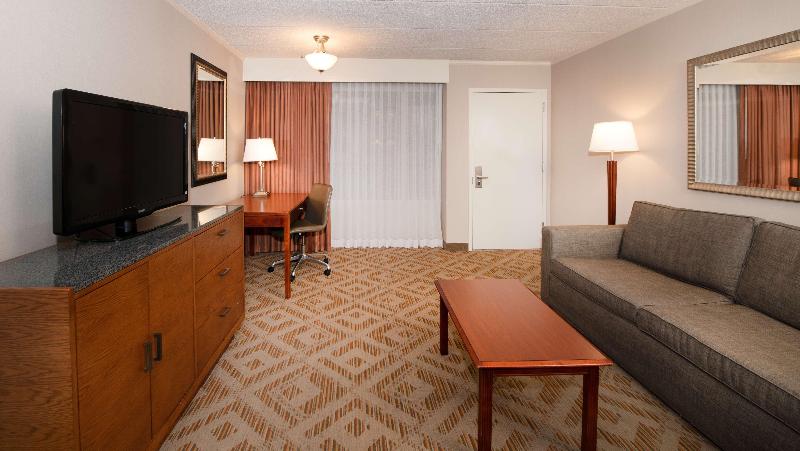 Люкс Кровать Кинг, Doubletree Suites By Hilton Hotel Philadelphia West