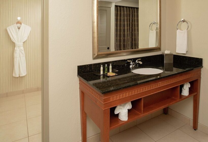 سوئیت 2 خوابه, Doubletree Suites By Hilton Seattle Airport Southcenter