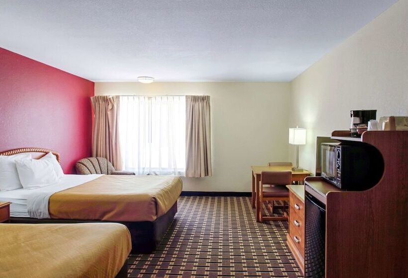 Люкс, Econo Lodge Inn & Suites