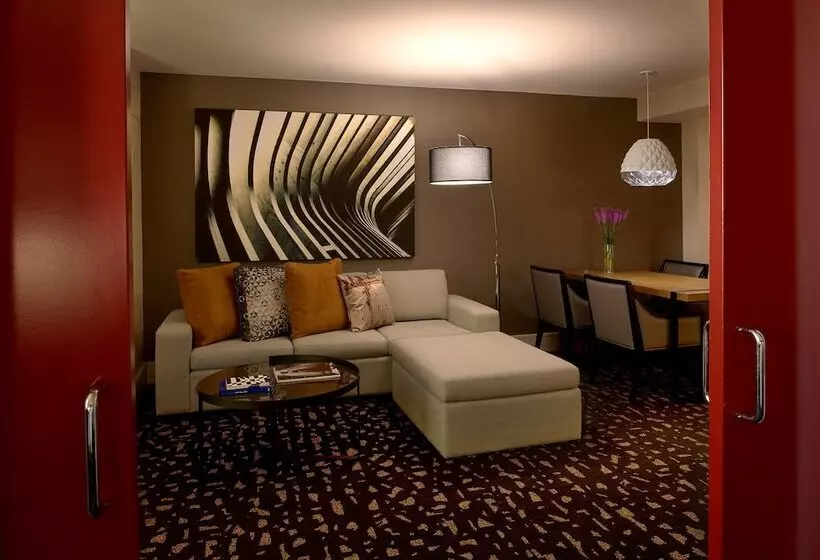 景色の見えるスイートルーム, Kimpton Hotel Palomar Los Angeles Beverly Hills, An Ihg
