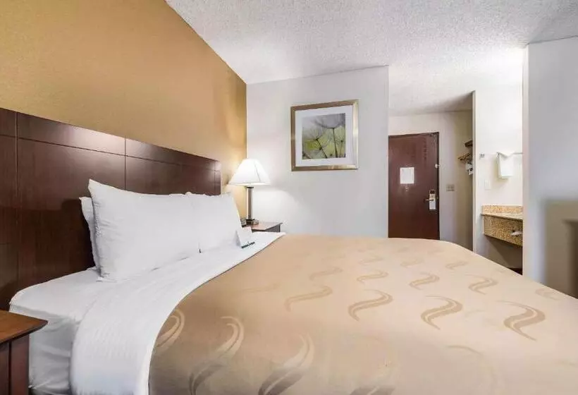 スタンダードルーム, Quality Inn & Suites Lacey Olympia