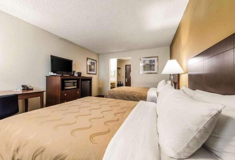 غرفة قياسية لذوى الاحتياجات الخاصة, Quality Inn & Suites Lacey Olympia