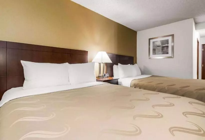 身障者適用スタンダードルーム, Quality Inn & Suites Lacey Olympia