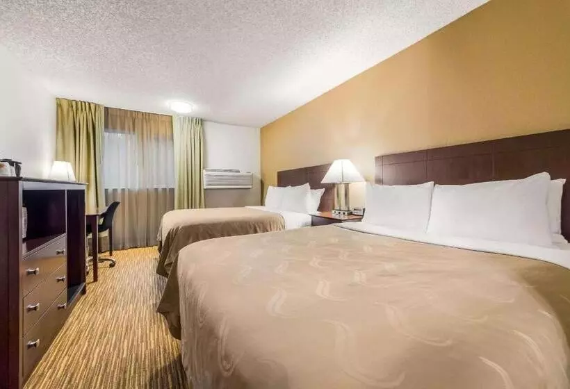 身障者適用スタンダードルーム, Quality Inn & Suites Lacey Olympia
