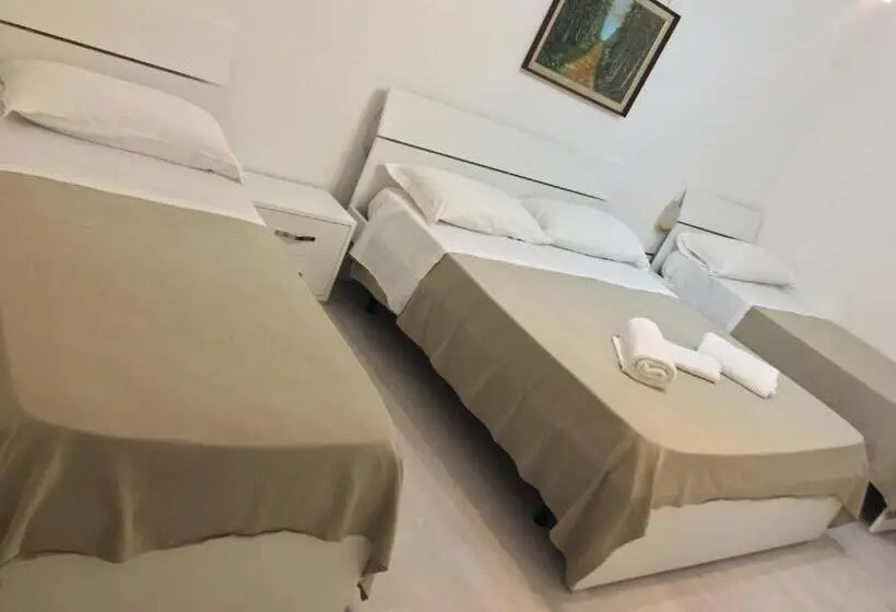 スタンダード4人部屋, Due Pini Conte