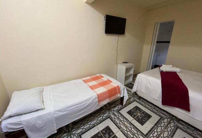 اتاق استاندارد سه نفره, Pousada Alto Da Praia