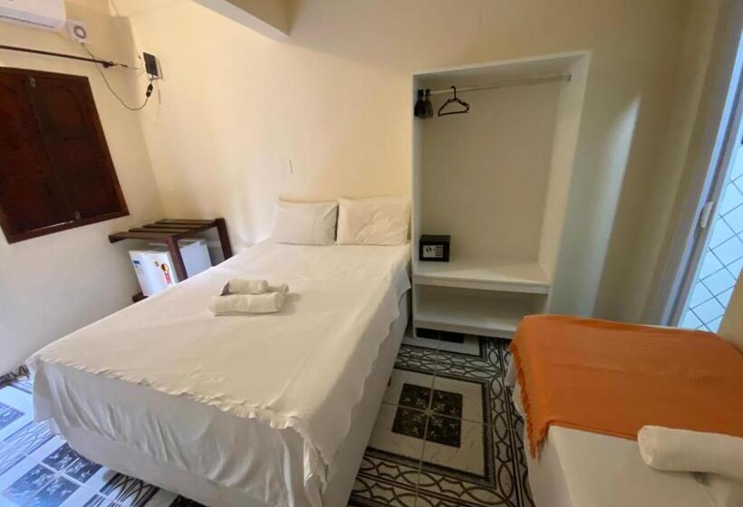 اتاق استاندارد سه نفره, Pousada Alto Da Praia