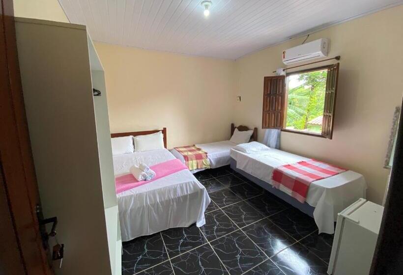 اتاق استاندارد چهار تخته, Pousada Alto Da Praia