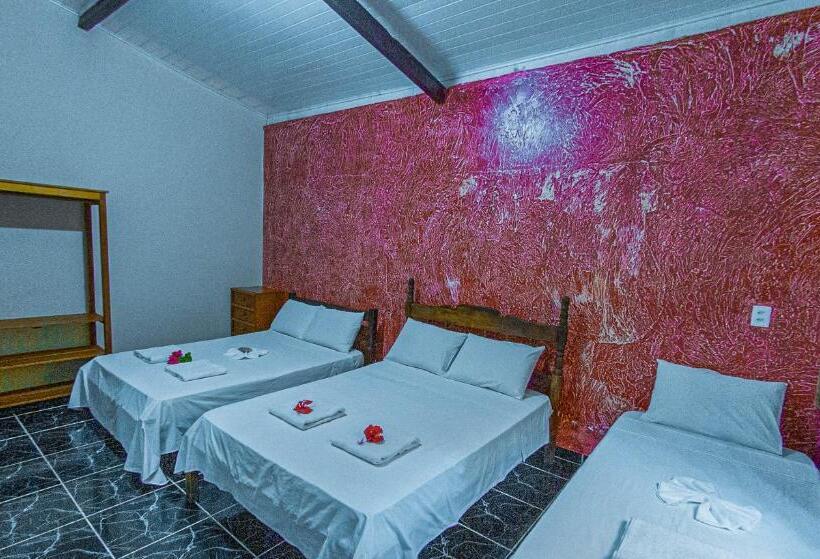 اتاق خانوادگی, Pousada Alto Da Praia