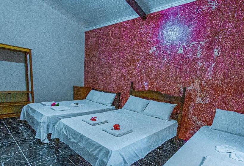 חדר משפחתי, Pousada Alto Da Praia