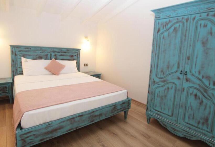 سوییت لوکس, Duman Boutique Hotel Cesme