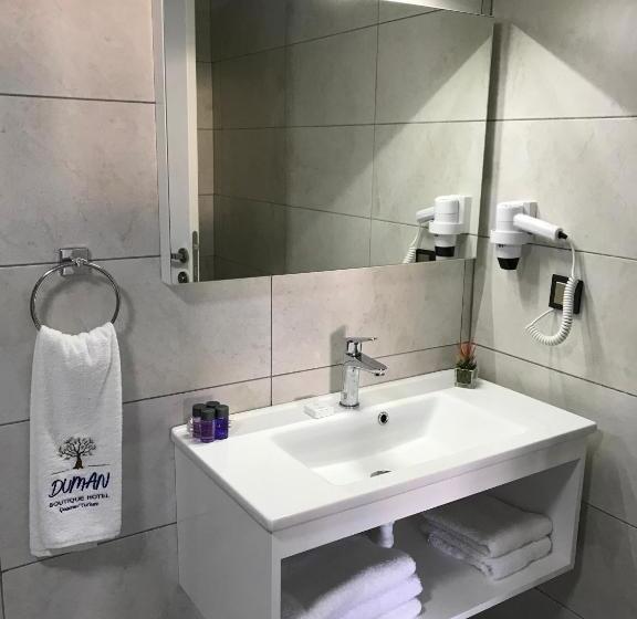 اتاق استاندارد سه نفره, Duman Boutique Hotel Cesme