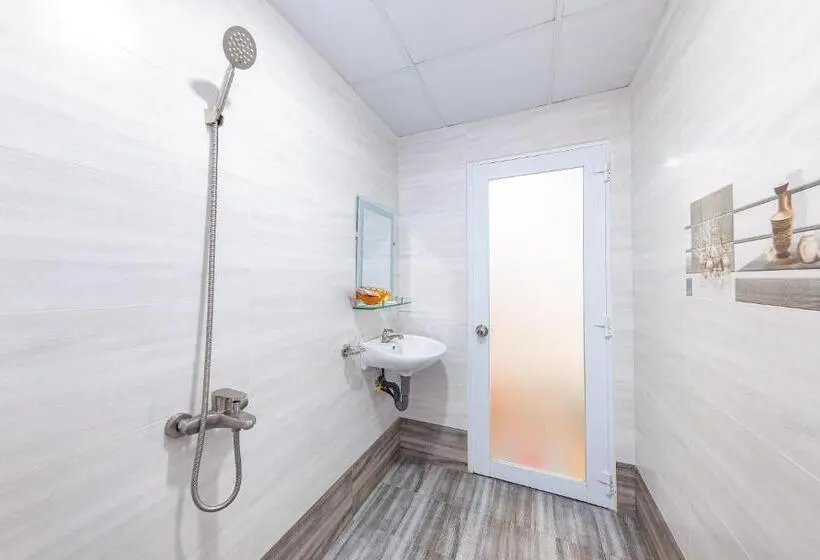 اتاق لوکس خانوادگی, M&c Hotel Nha Trang