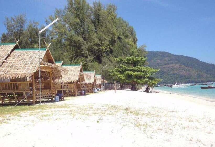 スタンダードバンガロー, Varin Village Koh Lipe