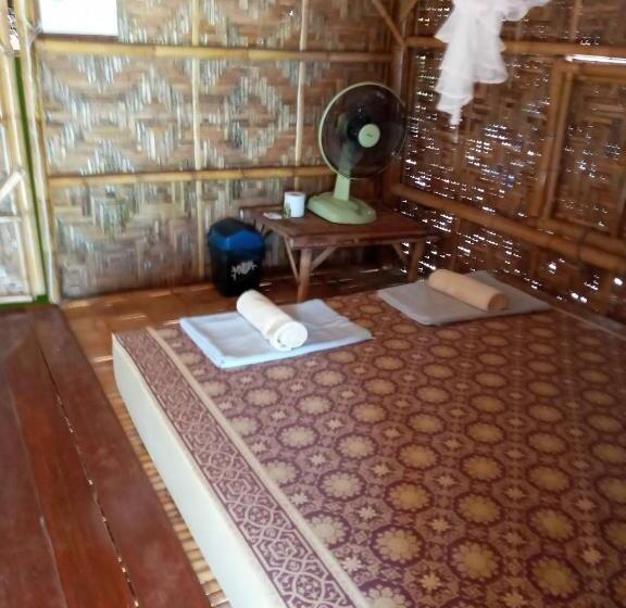 Бунгало Deluxe, Varin Village Koh Lipe