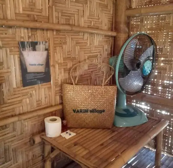 スタンダードバンガロー, Varin Village Koh Lipe