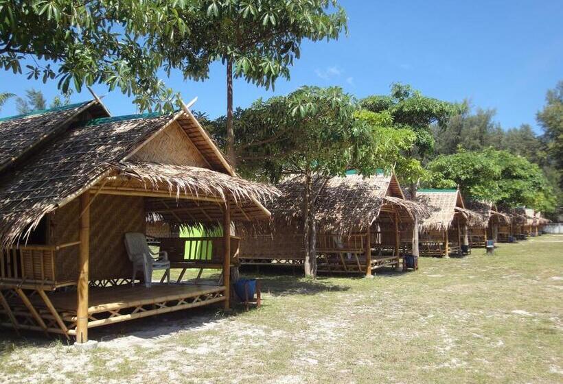 オーシャンビューのスタンダードバンガロー, Varin Village Koh Lipe