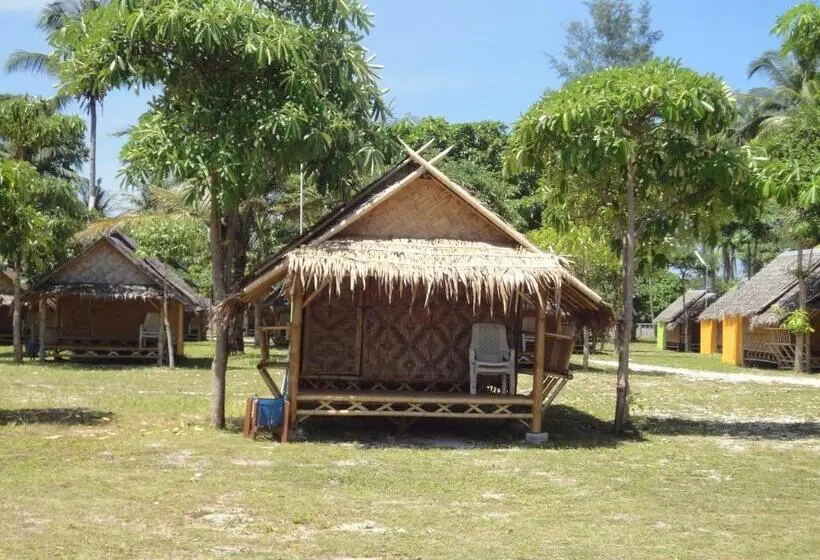 オーシャンビューのスタンダードバンガロー, Varin Village Koh Lipe