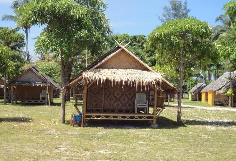 Бунгало Стандарт Вид на Сад, Varin Village Koh Lipe
