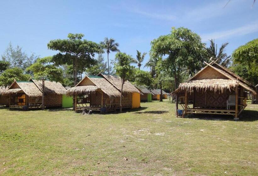 Бунгало Стандарт Вид на Сад, Varin Village Koh Lipe