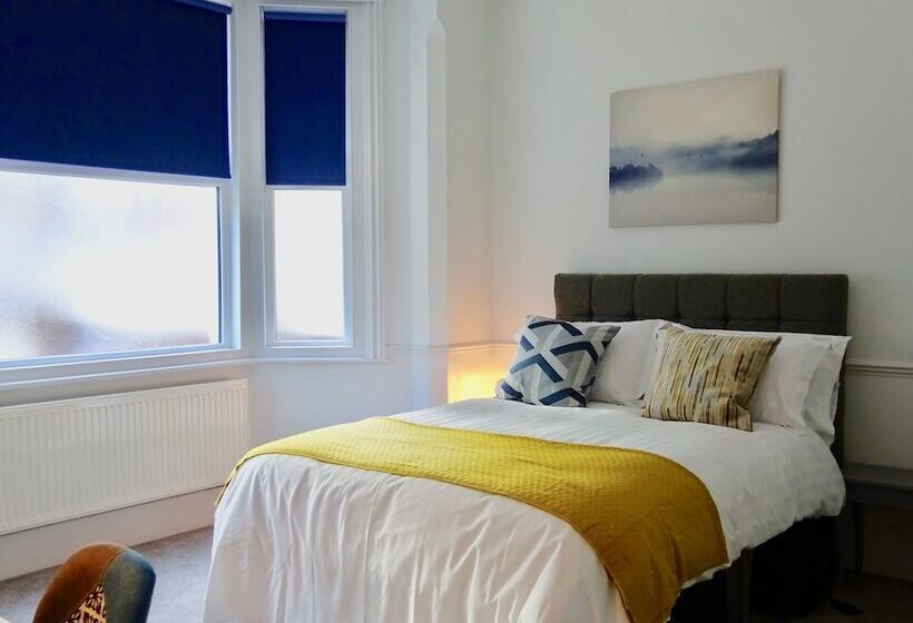 غرفة قياسية, Reading Serviced Rooms