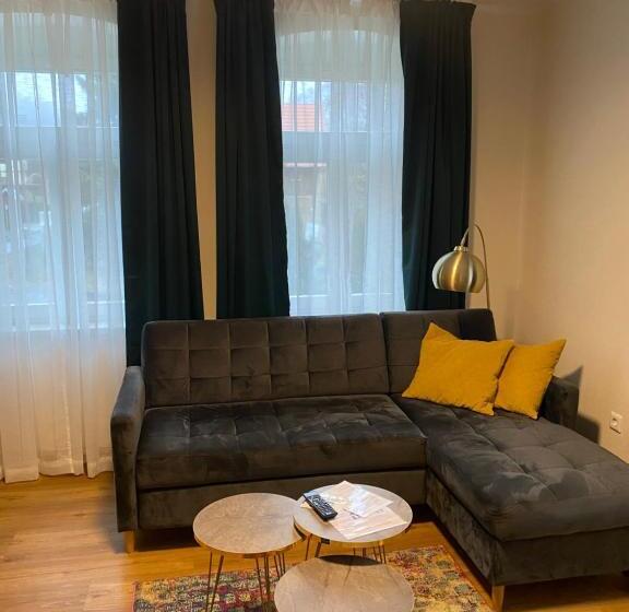 スイート, Pension & Café Abendröte