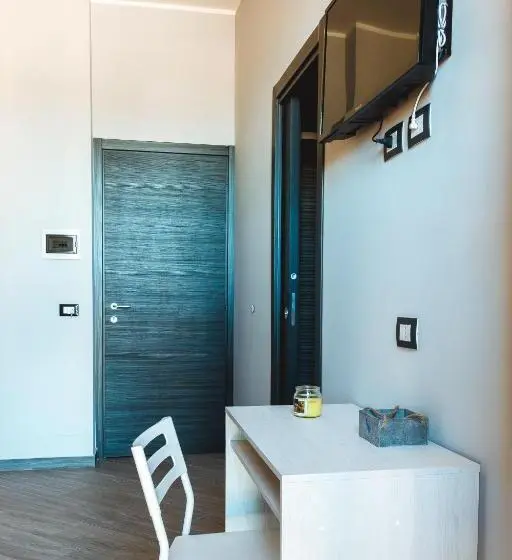 اتاق استاندارد چهار تخته با چشمانداز دریا, B&b Raggio Di Sole Porto Empedocle