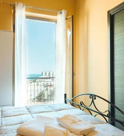 اتاق لوکس با چشمانداز دریا, B&b Raggio Di Sole Porto Empedocle