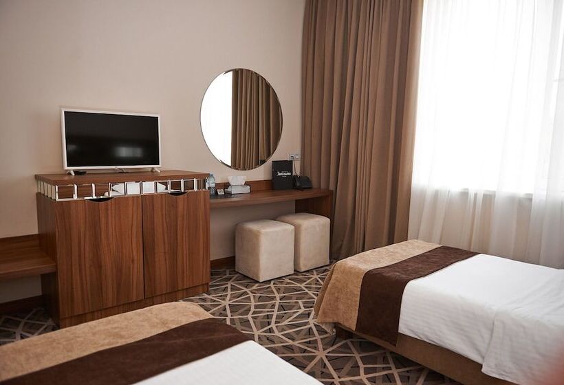 اتاق استاندارد, Hollywood De Luxe