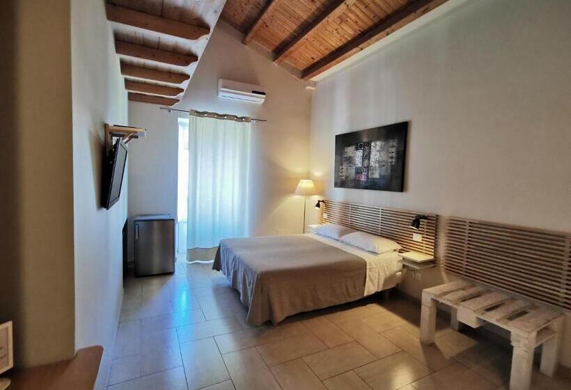 Quarto Triplo Estandar, B&b Re Umberto
