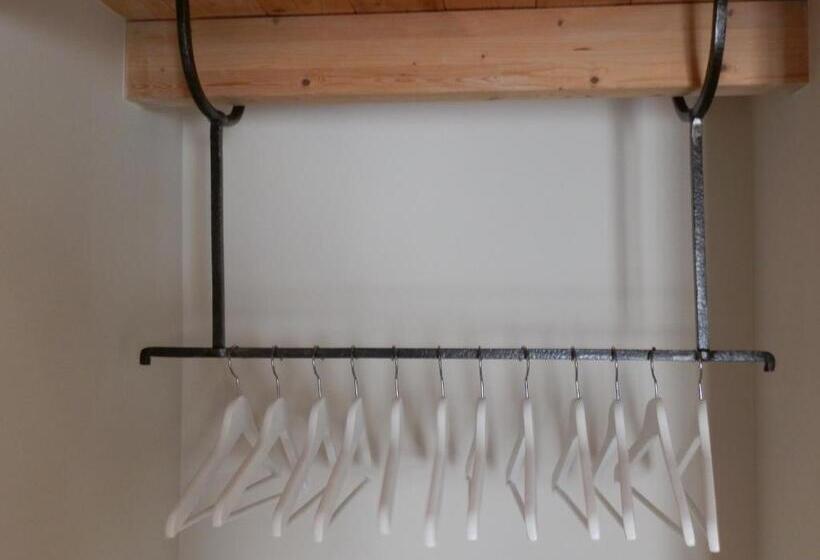 غرفة قياسية رباعية, B&b Re Umberto