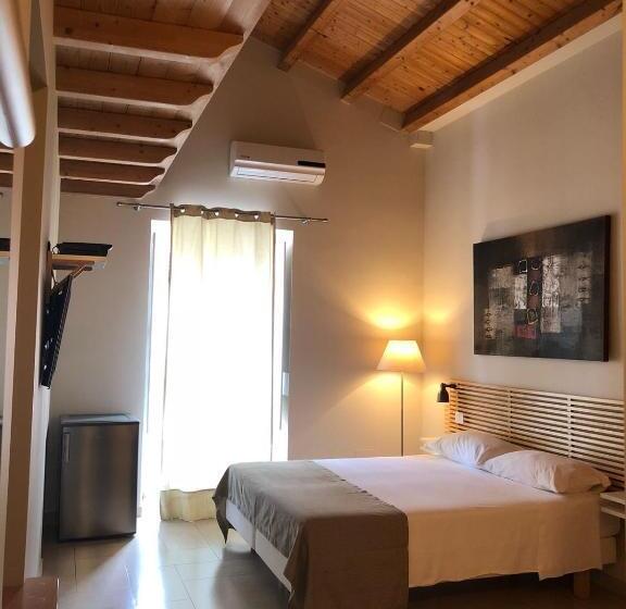 غرفة قياسية رباعية, B&b Re Umberto