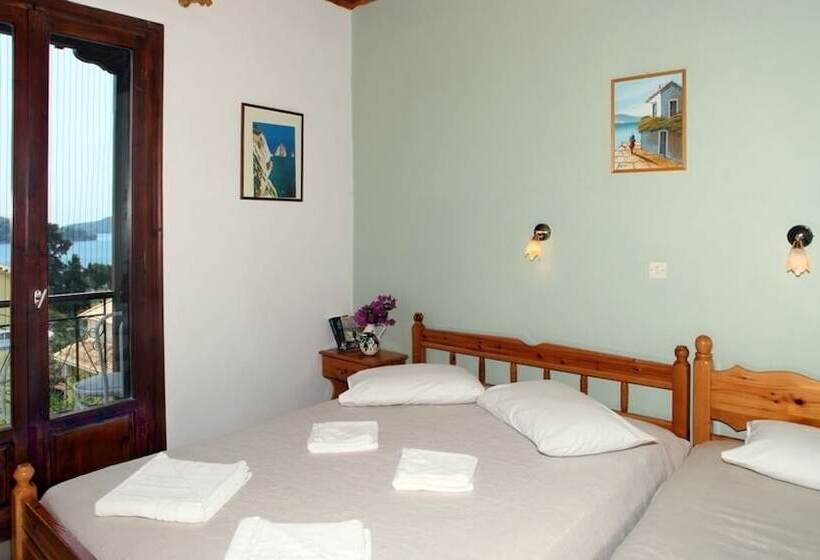 スタンダードトリプルルーム, Nostos