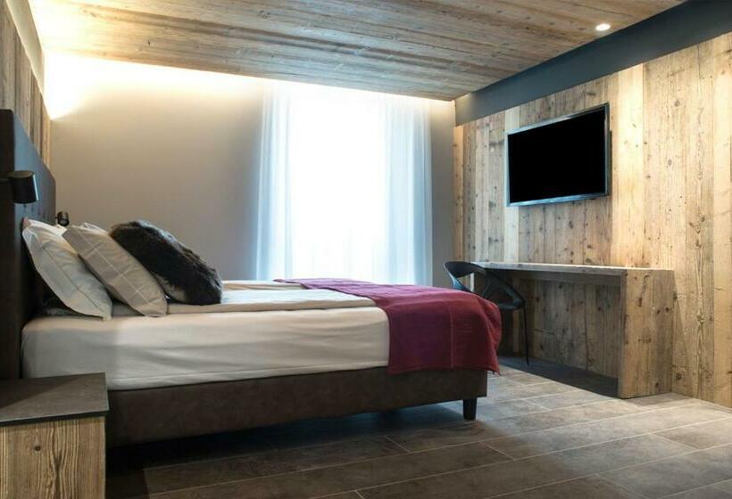 デラックスルーム, San Vitale