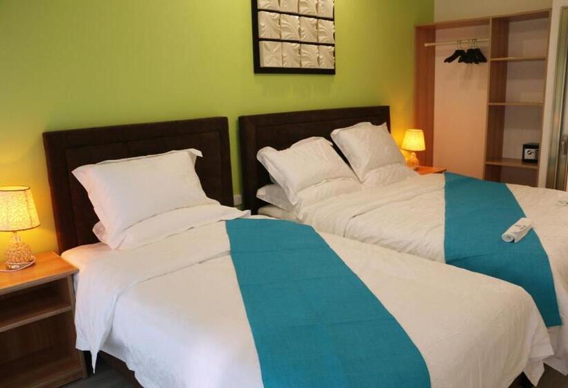 エコノミールーム, Nadi Fancy