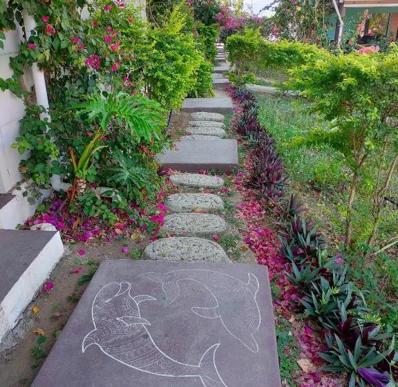 スタンダードスタジオ, Nadi Fancy