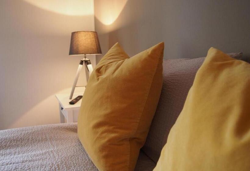 سوئیت 2 خوابه, Granastaðir Guesthouse