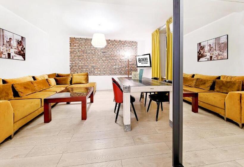 Апартаменты 1 Спальня, Cinema Apartments
