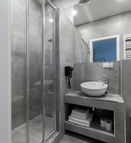 آپارتمان سوپریور 1 خوابه, Cinema Apartments