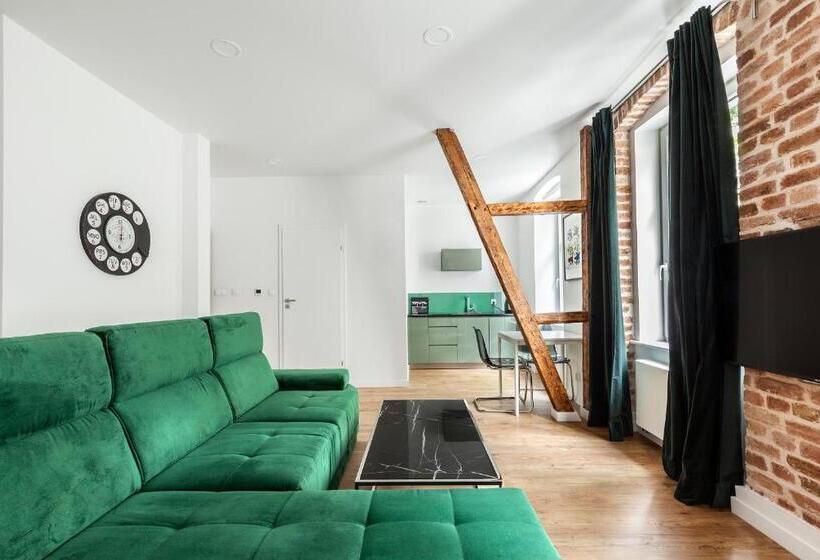 آپارتمان سوپریور 1 خوابه, Cinema Apartments