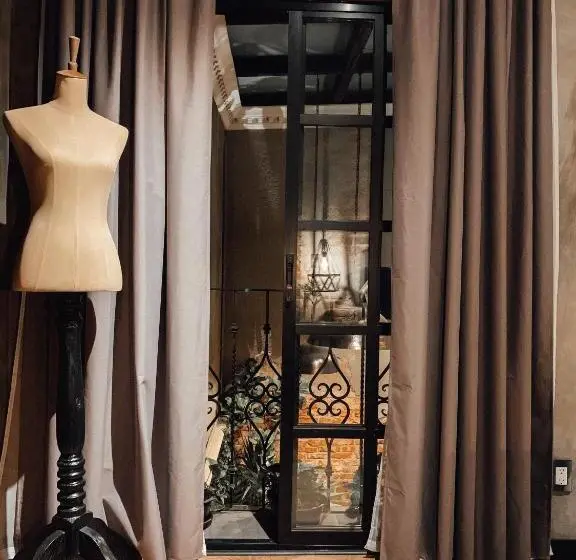 バルコニー付きデラックスルーム, Casa Emilia B&b Boutique