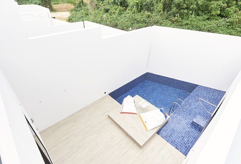 سوییت لوکس, Grand Bleu Gamin