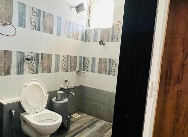 اتاق استاندارد, Hill City