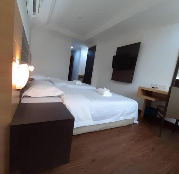 غرفة قياسية, Sara