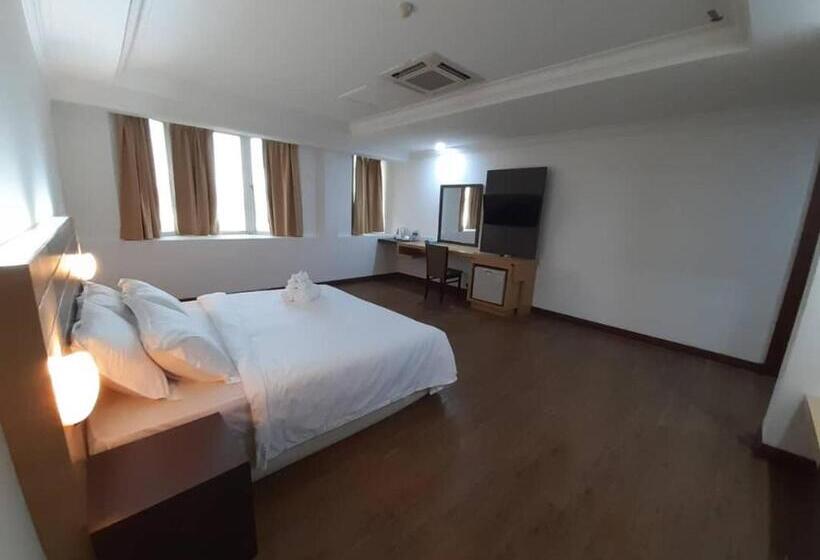 غرفة قياسية, Sara